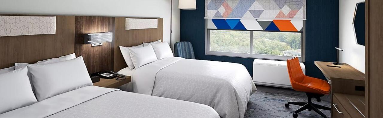 Holiday Inn Express & Suites Waynesboro East Bagian luar foto
